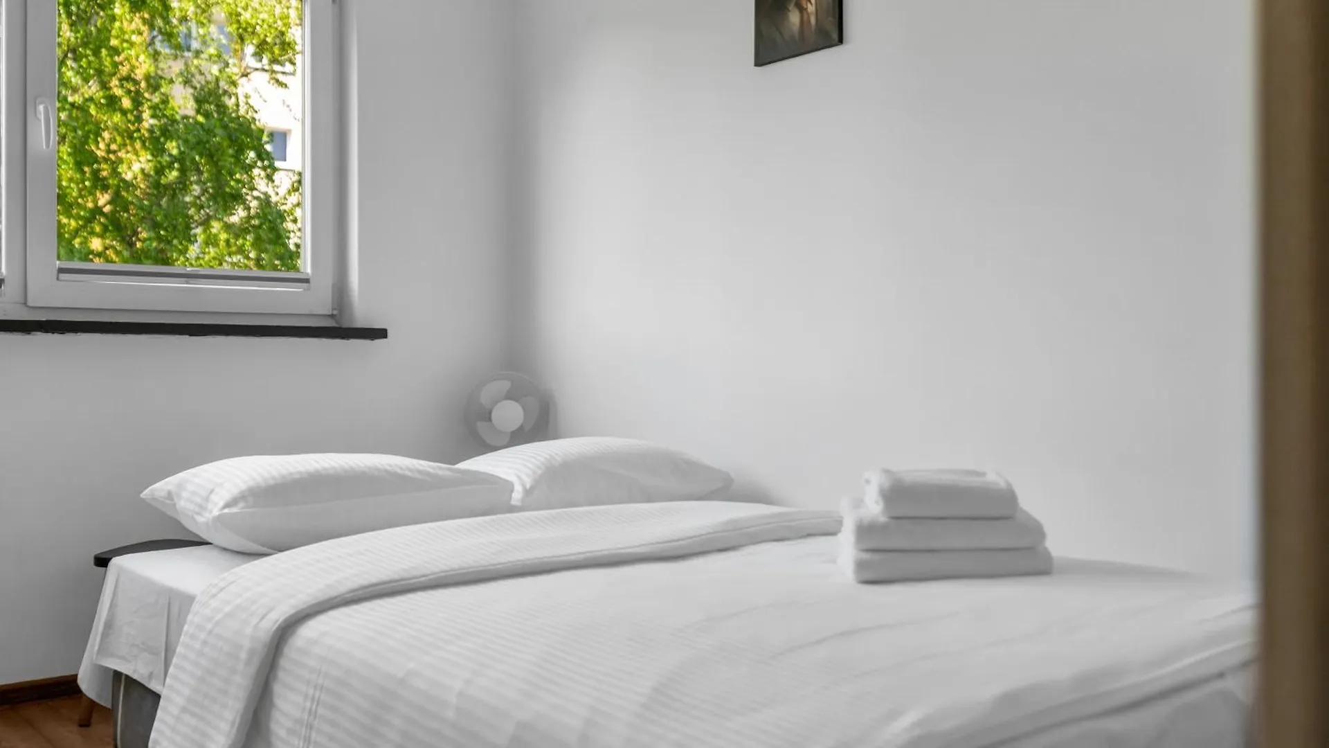Rakowiec Homely Studio Varsovia Apartamento